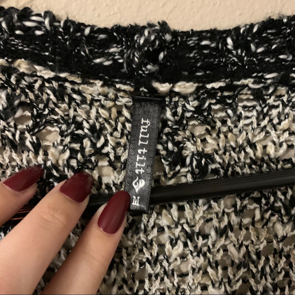 Patterned Cardigan - Picture 2 of 5